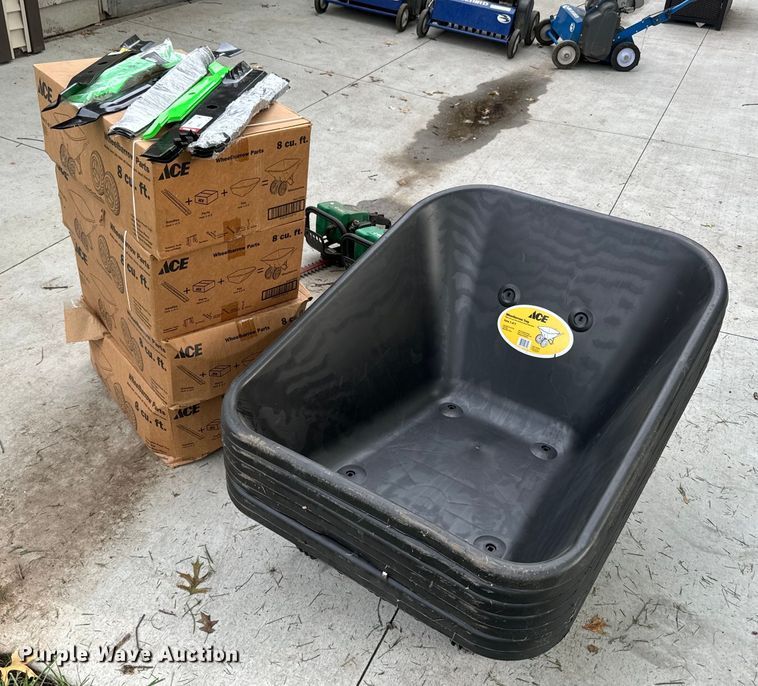 image for item EK1386 Lawn equipment 