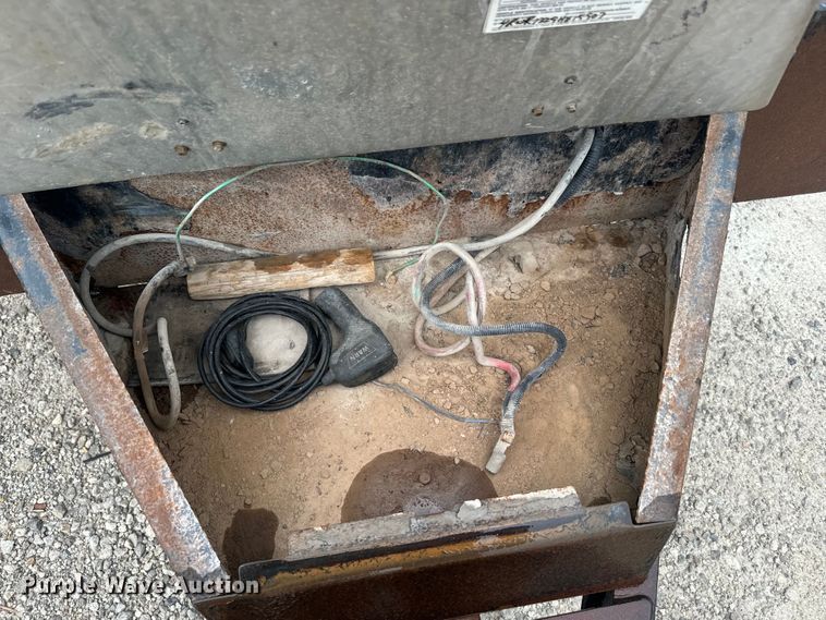 image for item EK1399 2017 Rice FMEH8222 equipment trailer