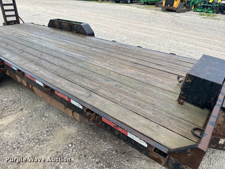 image for item EK1399 2017 Rice FMEH8222 equipment trailer