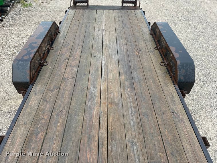 image for item EK1399 2017 Rice FMEH8222 equipment trailer