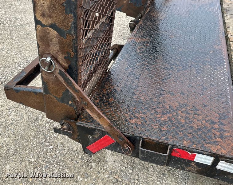 image for item EK1399 2017 Rice FMEH8222 equipment trailer