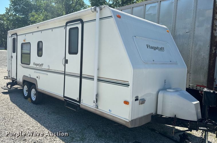 image for item EK1439 2003 Forest River  Flagstaff camper