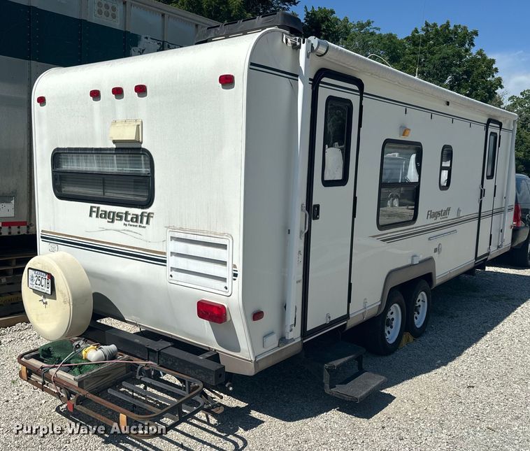image for item EK1439 2003 Forest River  Flagstaff camper