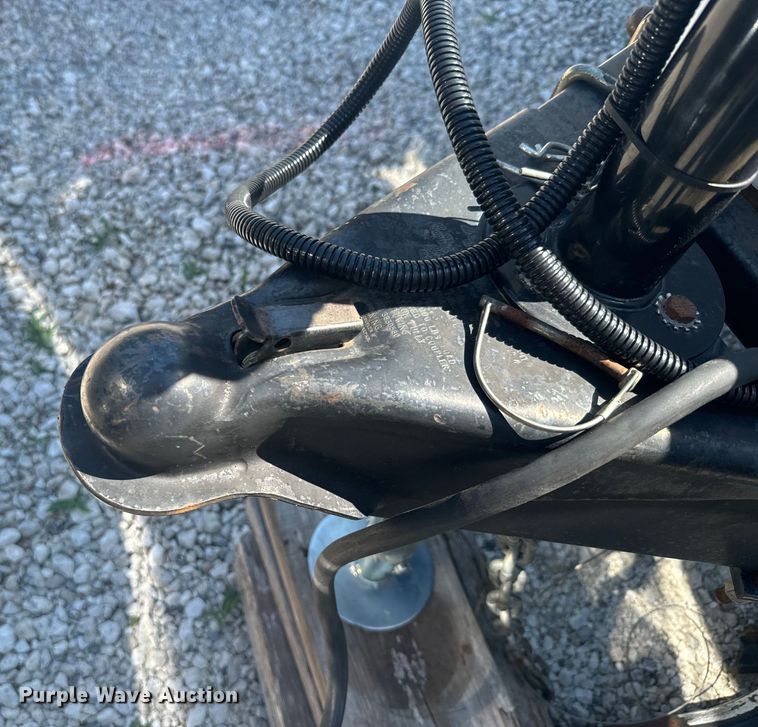 image for item EK1439 2003 Forest River  Flagstaff camper