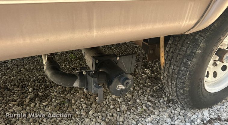 image for item EK1439 2003 Forest River  Flagstaff camper