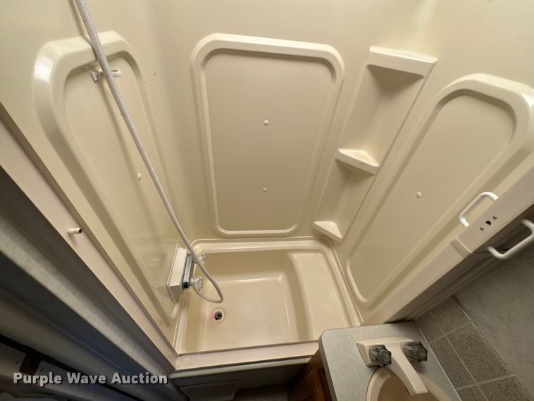 image for item EK1439 2003 Forest River  Flagstaff camper