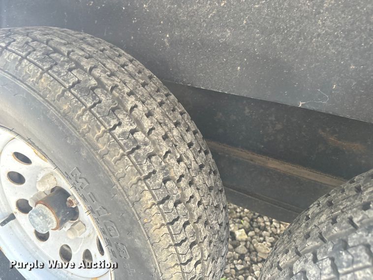 image for item EK1439 2003 Forest River  Flagstaff camper