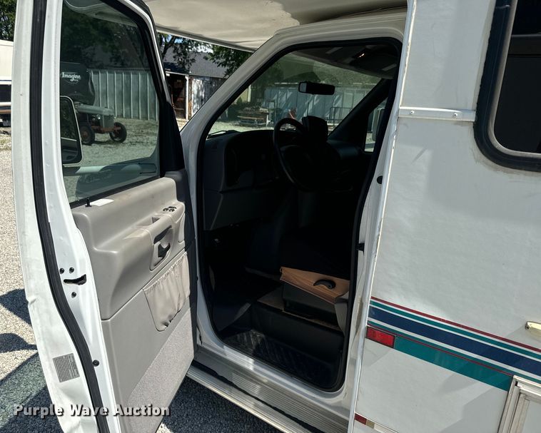 image for item EK1440 1999 Coachman Catalina Sport RV