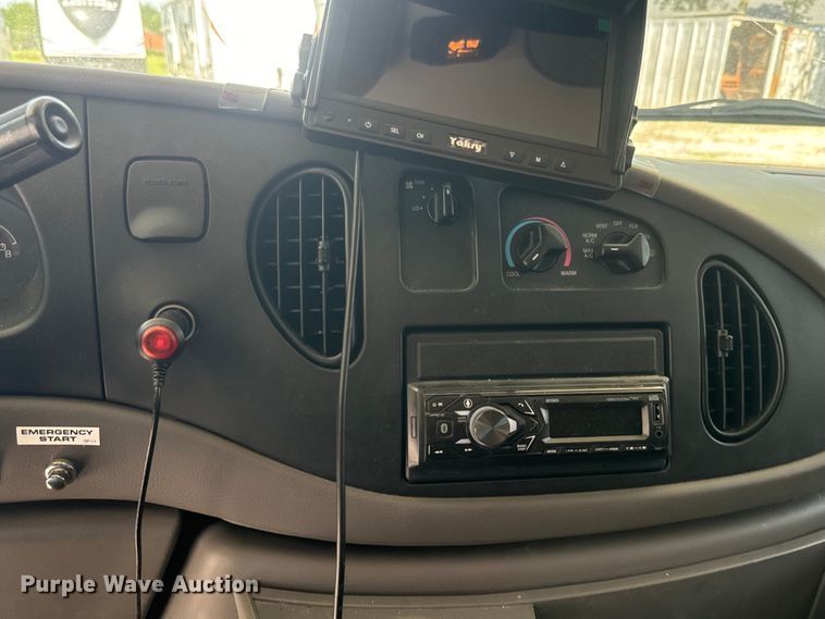 image for item EK1440 1999 Coachman Catalina Sport RV