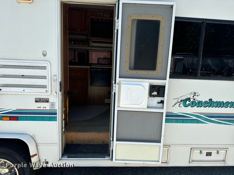 image for item EK1440 1999 Coachman Catalina Sport RV