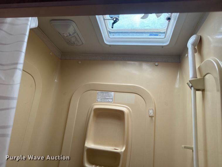 image for item EK1440 1999 Coachman Catalina Sport RV