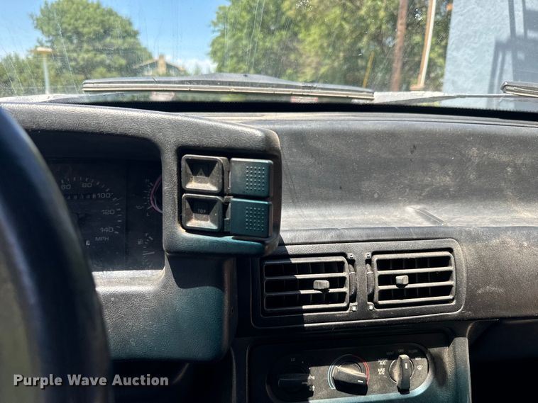 image for item EK1443 1993 Ford Mustang convertible