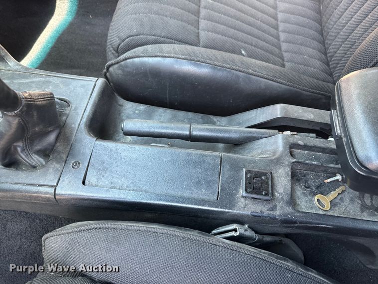 image for item EK1443 1993 Ford Mustang convertible