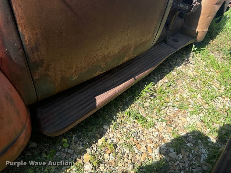 image for item EK1444 1950 Chevrolet  3600 pickup truck