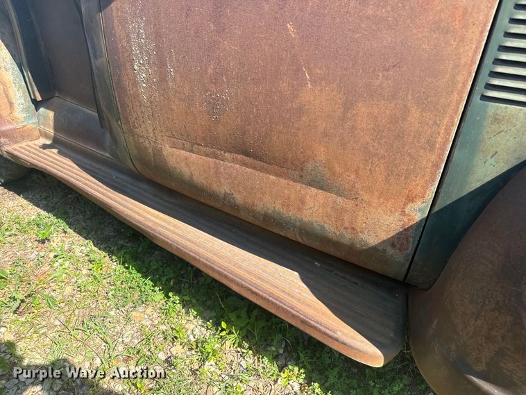 image for item EK1444 1950 Chevrolet  3600 pickup truck