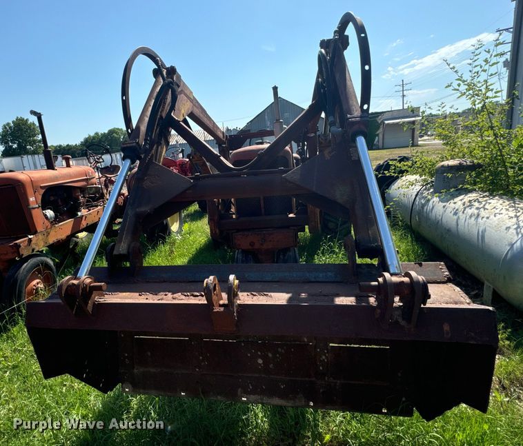 image for item EK1447 Allis Chalmers  WD tractor
