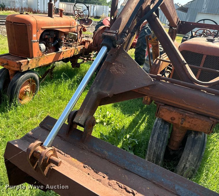 image for item EK1447 Allis Chalmers  WD tractor