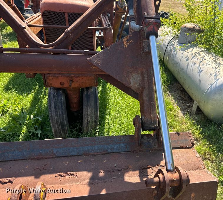 image for item EK1447 Allis Chalmers  WD tractor