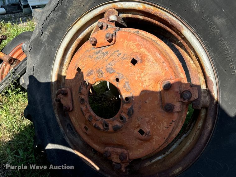 image for item EK1447 Allis Chalmers  WD tractor