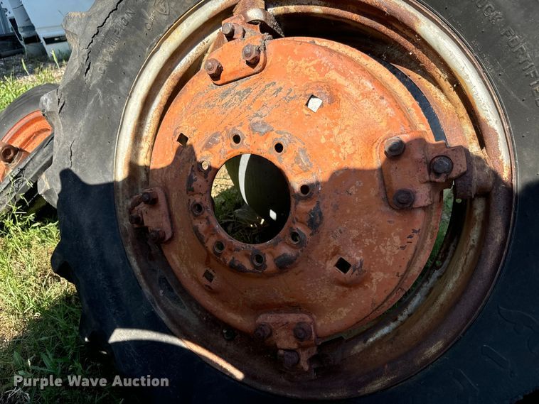 image for item EK1447 Allis Chalmers  WD tractor