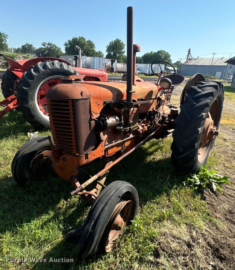 image for item EK1450 Case DC-4 tractor