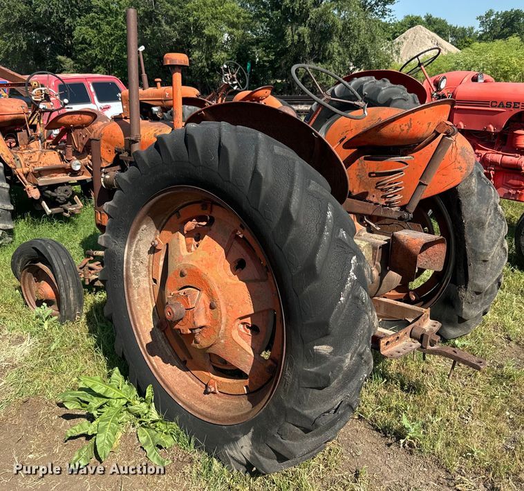 image for item EK1450 Case DC-4 tractor