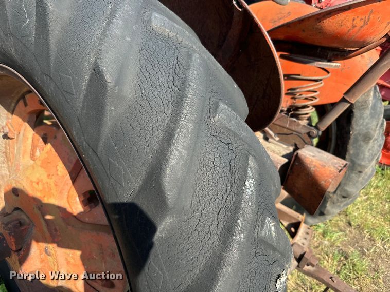 image for item EK1450 Case DC-4 tractor