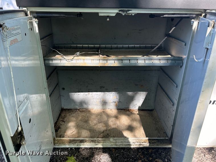 image for item EK4696 Reading utility bed 