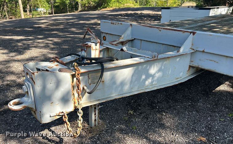 image for item EK4697 1986 Interstate Trailers 10DA equipment trailer