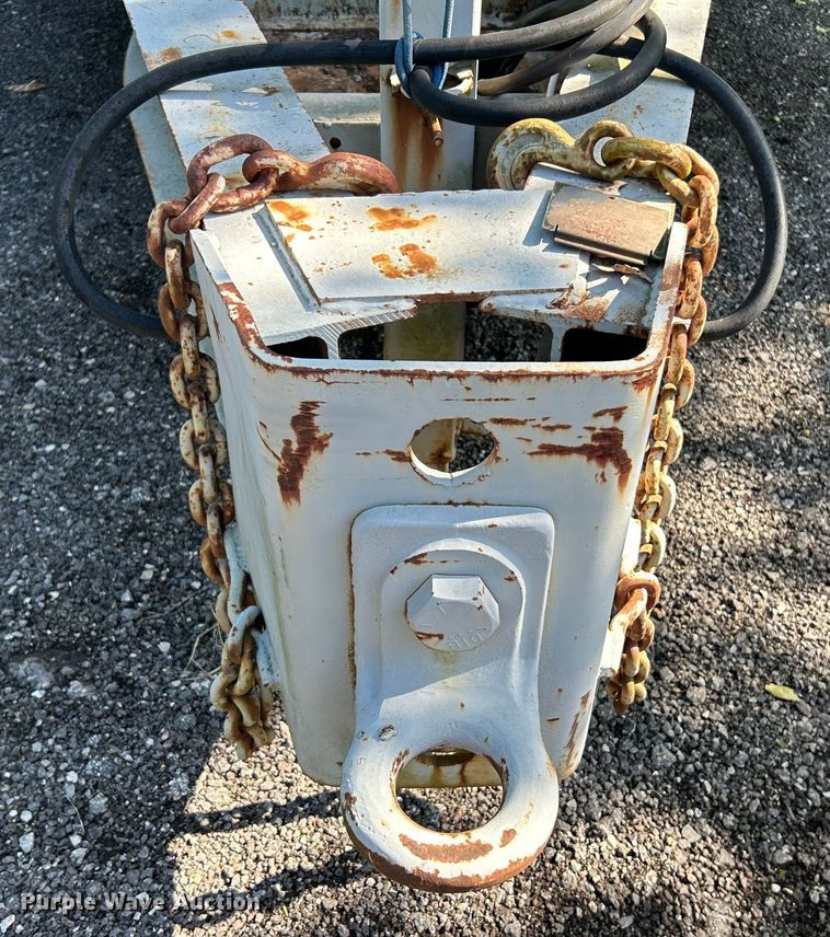 image for item EK4697 1986 Interstate Trailers 10DA equipment trailer