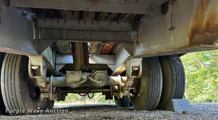 image for item EK4697 1986 Interstate Trailers 10DA equipment trailer