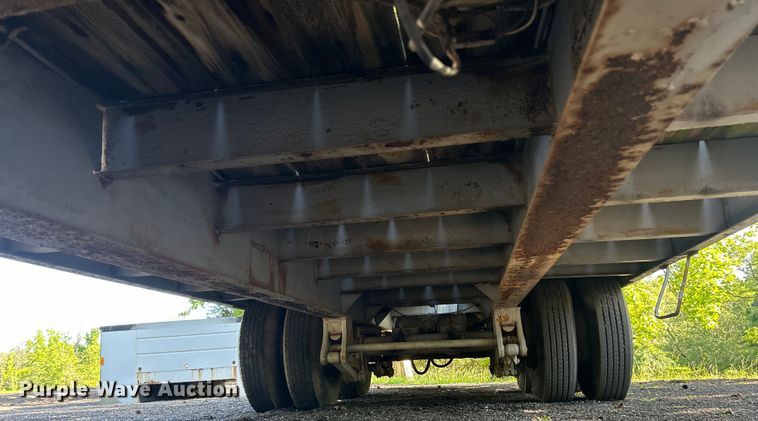 image for item EK4697 1986 Interstate Trailers 10DA equipment trailer