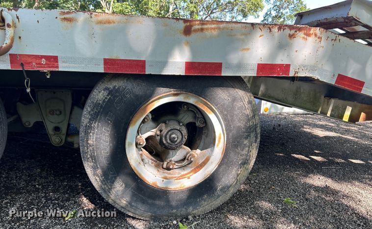 image for item EK4697 1986 Interstate Trailers 10DA equipment trailer