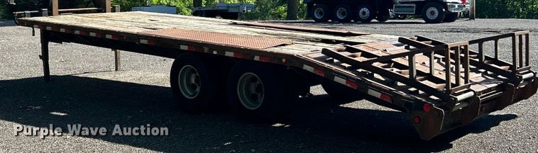 image for item EK4698 2002 Big Bubba equipment trailer