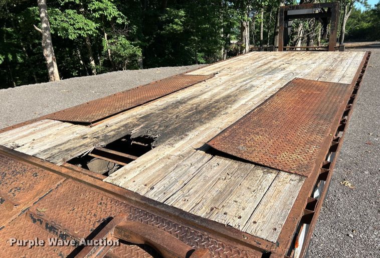 image for item EK4698 2002 Big Bubba equipment trailer