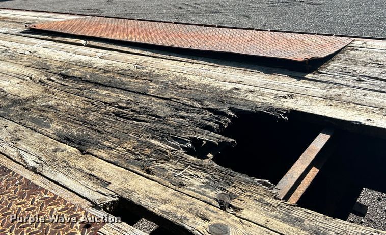 image for item EK4698 2002 Big Bubba equipment trailer