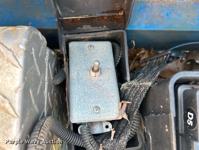 image for item EK4699 2004 Tri-Star Trailers tilt deck equipment trailer