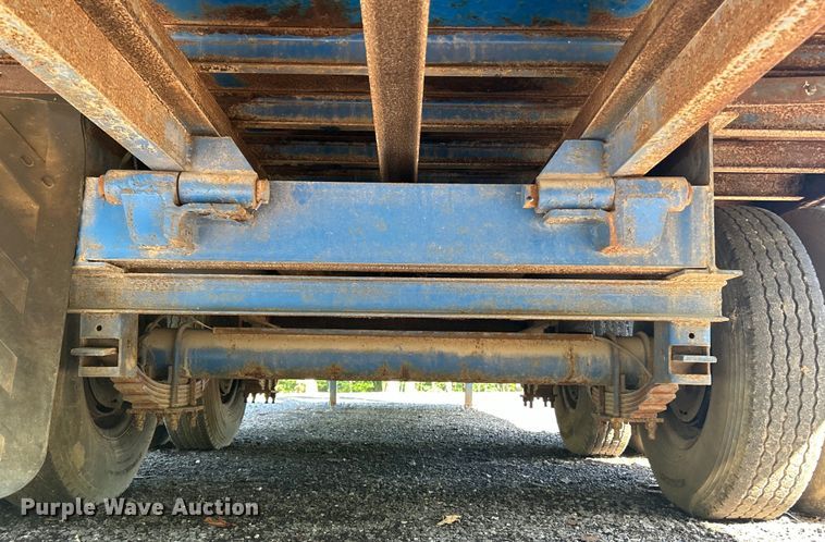 image for item EK4699 2004 Tri-Star Trailers tilt deck equipment trailer