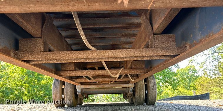 image for item EK4699 2004 Tri-Star Trailers tilt deck equipment trailer