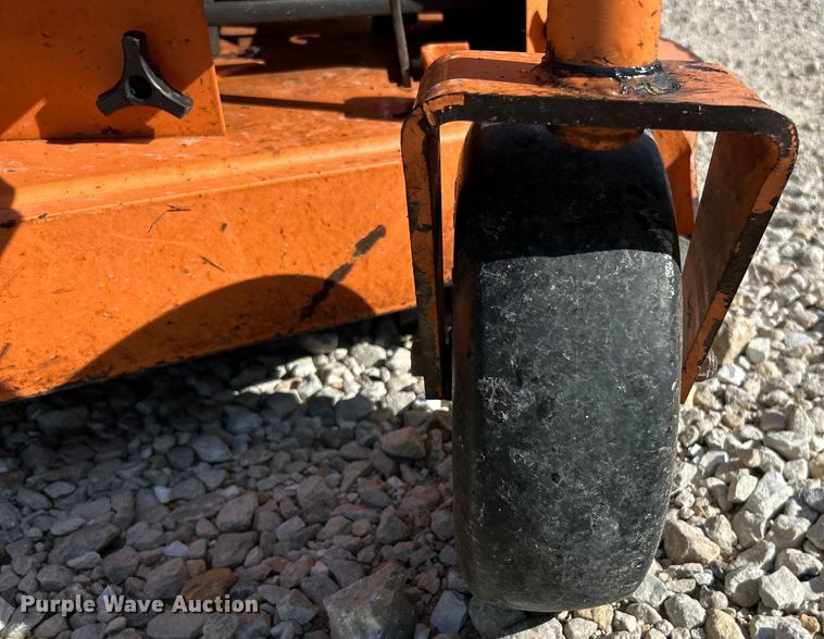 image for item EK4729 Scag SSZ-18CV-48 ZTR lawn mower