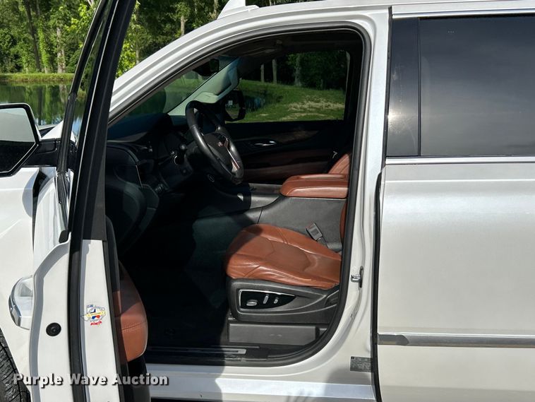 image for item EK4731 2016 Cadillac  Escalade SUV