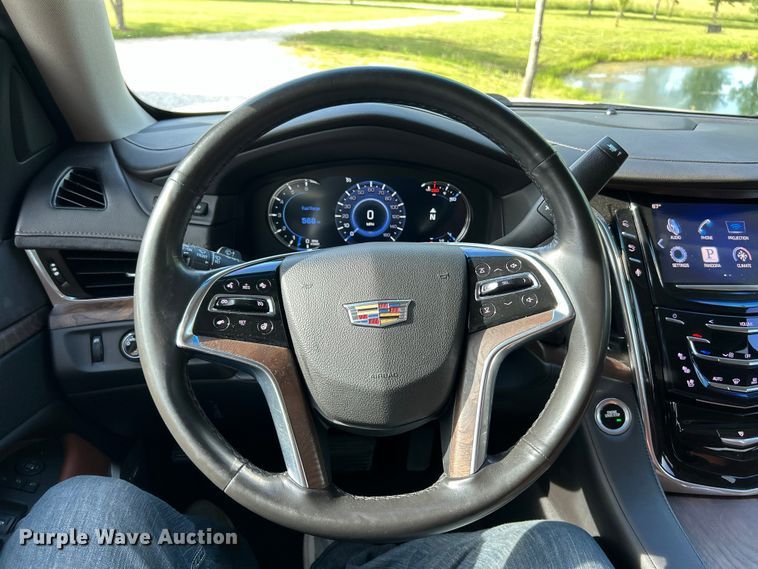 image for item EK4731 2016 Cadillac  Escalade SUV