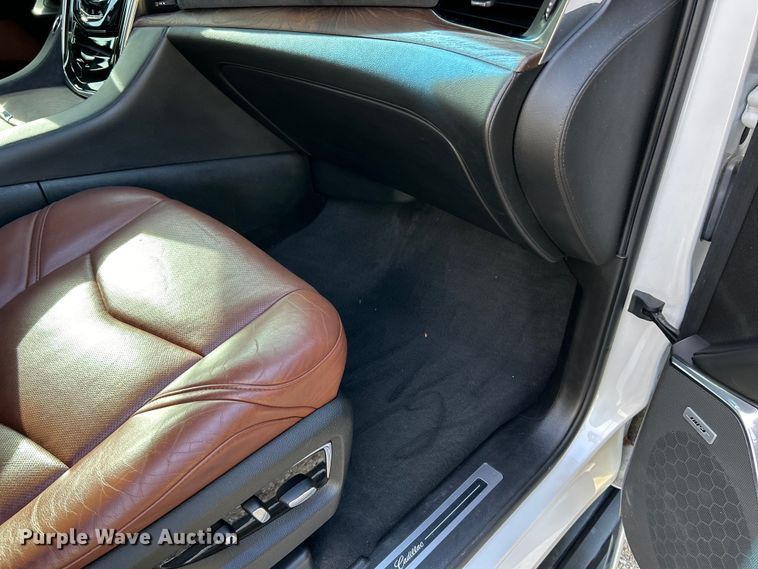 image for item EK4731 2016 Cadillac  Escalade SUV