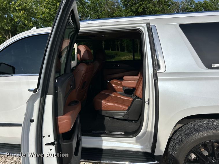 image for item EK4731 2016 Cadillac  Escalade SUV