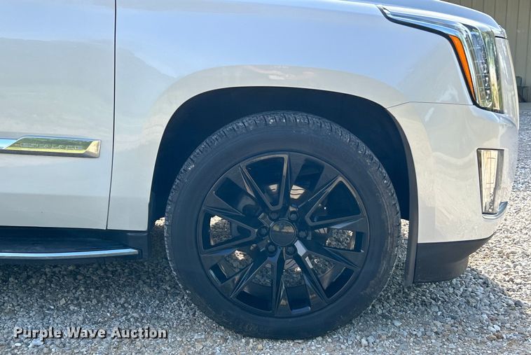 image for item EK4731 2016 Cadillac  Escalade SUV