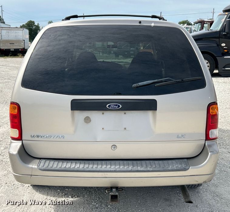 image for item EK4734 2003 Ford Windstar LX van