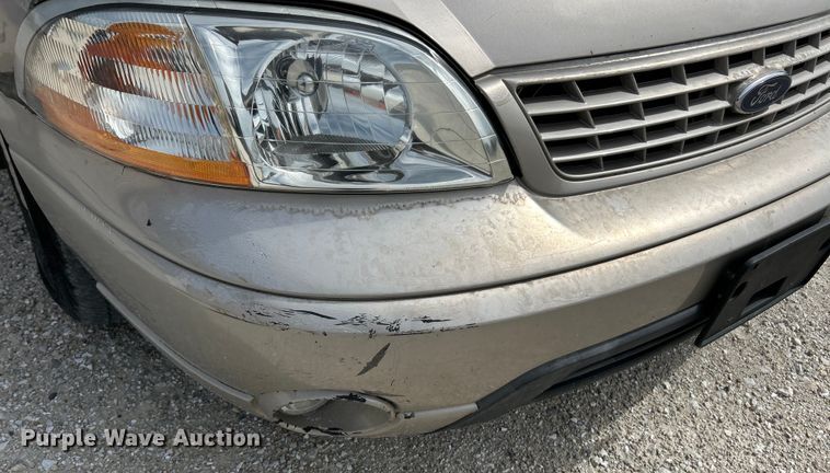 image for item EK4734 2003 Ford Windstar LX van