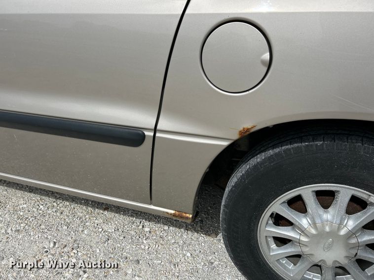 image for item EK4734 2003 Ford Windstar LX van