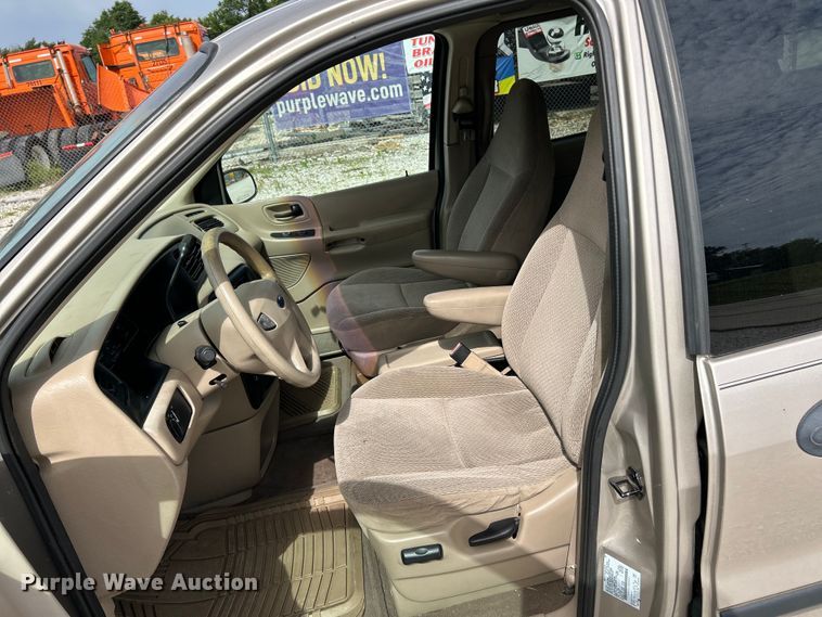 image for item EK4734 2003 Ford Windstar LX van