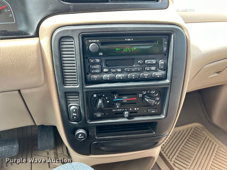 image for item EK4734 2003 Ford Windstar LX van